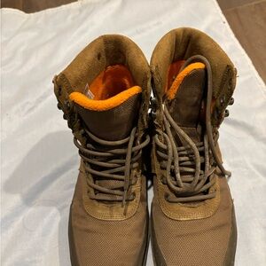 Women’s  Brown Lace-Up Boots